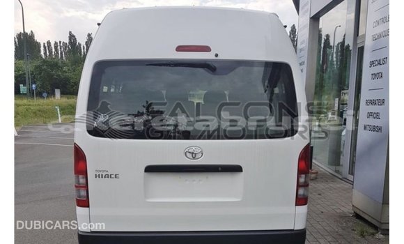 Buy Import Toyota Hiace White Car in Import - Dubai in Belait Buy Import Toyota Hiace White Car in Import - Dubai in Belait