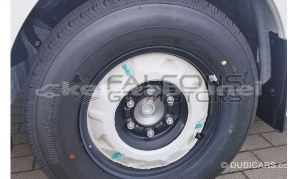 Buy Import Toyota Hiace White Car in Import - Dubai in Belait Buy Import Toyota Hiace White Car in Import - Dubai in Belait