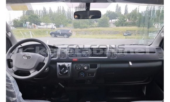 Buy Import Toyota Hiace White Car in Import - Dubai in Belait Buy Import Toyota Hiace White Car in Import - Dubai in Belait