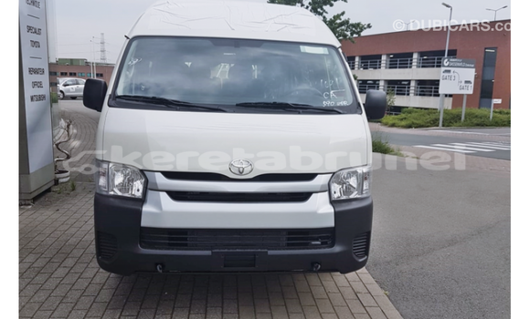 Buy Import Toyota Hiace White Car in Import - Dubai in Belait Buy Import Toyota Hiace White Car in Import - Dubai in Belait