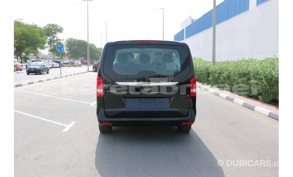 Buy Import Mercedes-Benz 250 Black Car in Import - Dubai in Belait Buy Import Mercedes-Benz 250 Black Car in Import - Dubai in Belait