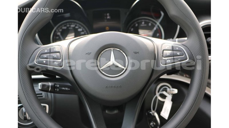 Big with watermark mercedes benz 250 belait import dubai 2554