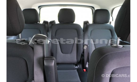 Buy Import Mercedes-Benz 250 Black Car in Import - Dubai in Belait Buy Import Mercedes-Benz 250 Black Car in Import - Dubai in Belait