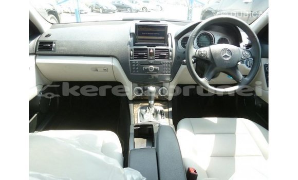 Buy Import Mercedes-Benz 200 Black Car in Import - Dubai in Belait Buy Import Mercedes-Benz 200 Black Car in Import - Dubai in Belait