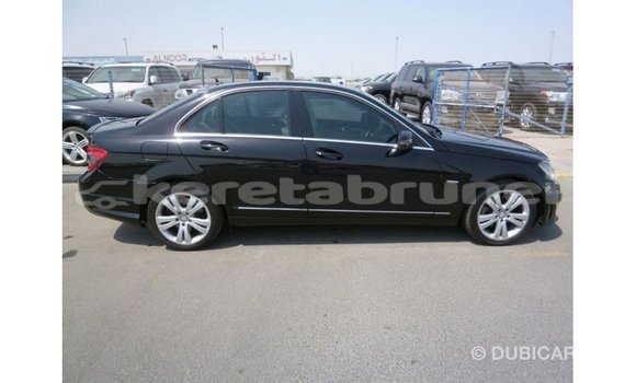 Buy Import Mercedes-Benz 200 Black Car in Import - Dubai in Belait Buy Import Mercedes-Benz 200 Black Car in Import - Dubai in Belait