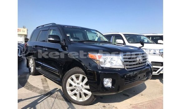 Buy Import Toyota Land Cruiser Black Car in Import - Dubai in Belait Buy Import Toyota Land Cruiser Black Car in Import - Dubai in Belait