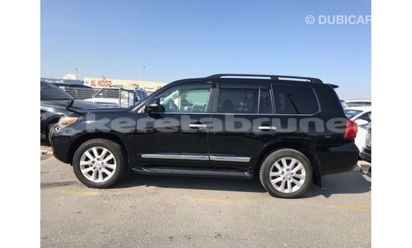 Buy Import Toyota Land Cruiser Black Car in Import - Dubai in Belait Buy Import Toyota Land Cruiser Black Car in Import - Dubai in Belait