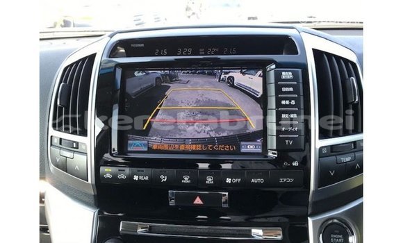 Buy Import Toyota Land Cruiser Black Car in Import - Dubai in Belait Buy Import Toyota Land Cruiser Black Car in Import - Dubai in Belait