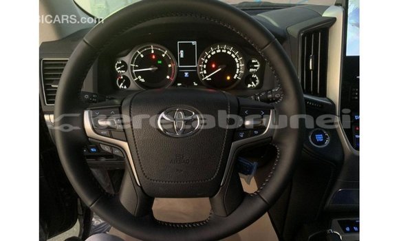 Buy Import Toyota Land Cruiser Black Car in Import - Dubai in Belait Buy Import Toyota Land Cruiser Black Car in Import - Dubai in Belait