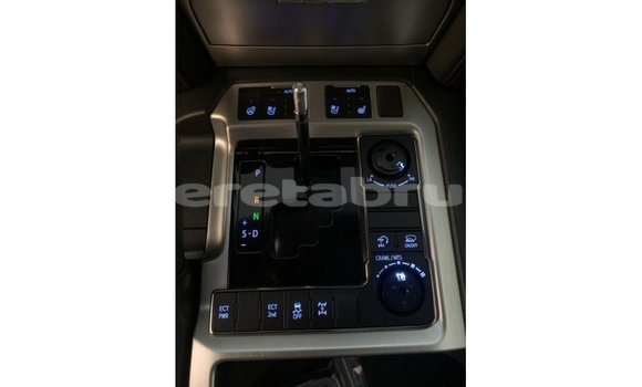 Buy Import Toyota Land Cruiser Black Car in Import - Dubai in Belait Buy Import Toyota Land Cruiser Black Car in Import - Dubai in Belait