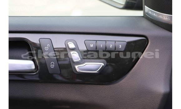 Buy Import Mercedes-Benz 190 Black Car in Import - Dubai in Belait Buy Import Mercedes-Benz 190 Black Car in Import - Dubai in Belait