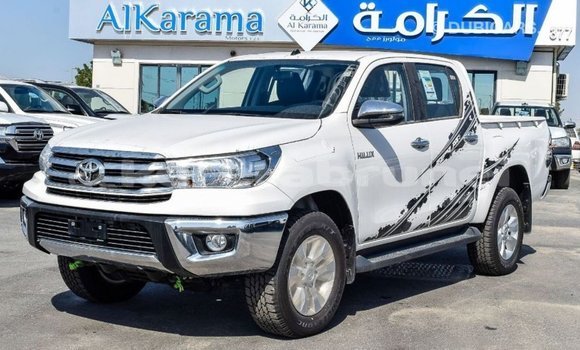 Buy Import Toyota Hilux White Car in Import - Dubai in Belait Buy Import Toyota Hilux White Car in Import - Dubai in Belait