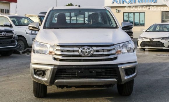 Buy Import Toyota Hilux White Car in Import - Dubai in Belait Buy Import Toyota Hilux White Car in Import - Dubai in Belait