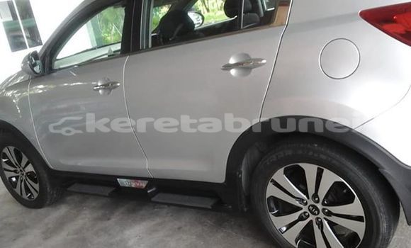 Buy Used Kia Sportage Silver Car in Bandar Seri Begawan in Brunei-Muara