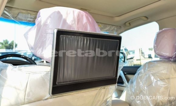 Buy Import Toyota Land Cruiser White Car in Import - Dubai in Belait Buy Import Toyota Land Cruiser White Car in Import - Dubai in Belait