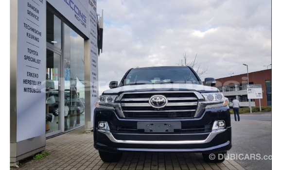 Buy Import Toyota Land Cruiser Black Car in Import - Dubai in Belait Buy Import Toyota Land Cruiser Black Car in Import - Dubai in Belait