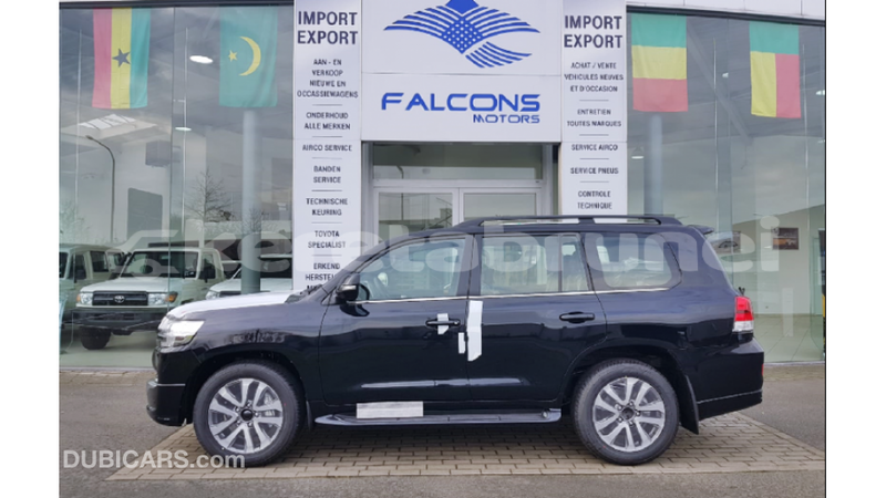 Big with watermark toyota land cruiser belait import dubai 2585