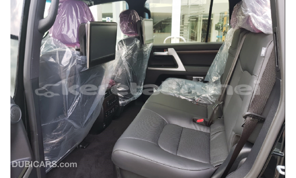 Buy Import Toyota Land Cruiser Black Car in Import - Dubai in Belait Buy Import Toyota Land Cruiser Black Car in Import - Dubai in Belait