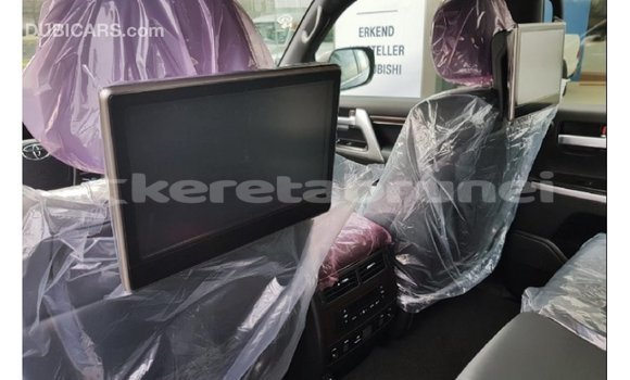 Buy Import Toyota Land Cruiser Black Car in Import - Dubai in Belait Buy Import Toyota Land Cruiser Black Car in Import - Dubai in Belait