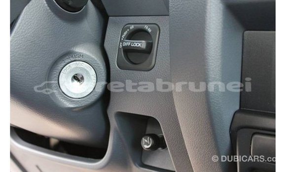 Buy Import Toyota Land Cruiser White Car in Import - Dubai in Belait Buy Import Toyota Land Cruiser White Car in Import - Dubai in Belait