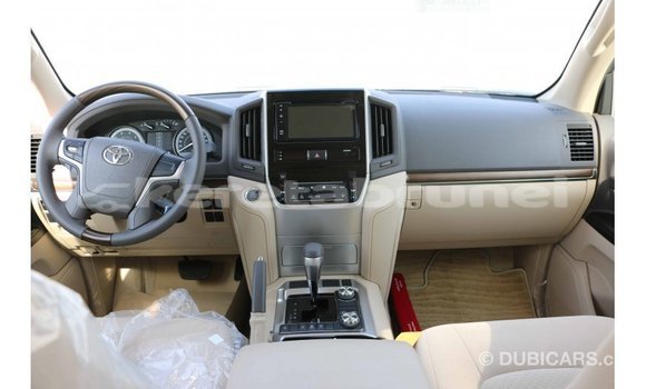 Buy Import Toyota Land Cruiser Black Car in Import - Dubai in Belait Buy Import Toyota Land Cruiser Black Car in Import - Dubai in Belait