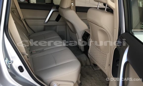 Buy Import Toyota Prado Black Car in Import - Dubai in Belait Buy Import Toyota Prado Black Car in Import - Dubai in Belait