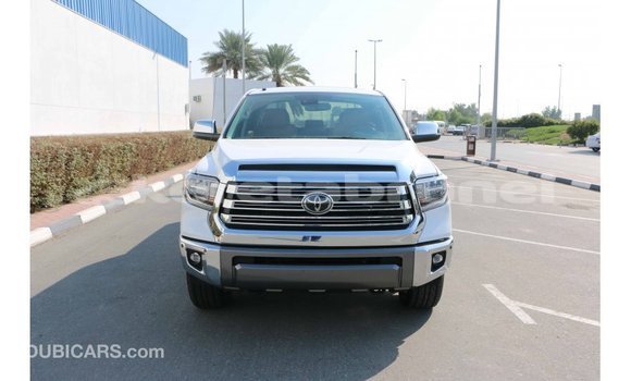 Buy Import Toyota Tundra White Car in Import - Dubai in Belait Buy Import Toyota Tundra White Car in Import - Dubai in Belait
