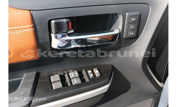 Buy Import Toyota Tundra White Car in Import - Dubai in Belait Buy Import Toyota Tundra White Car in Import - Dubai in Belait