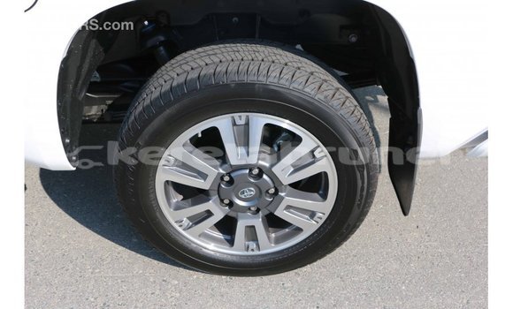 Buy Import Toyota Tundra White Car in Import - Dubai in Belait Buy Import Toyota Tundra White Car in Import - Dubai in Belait