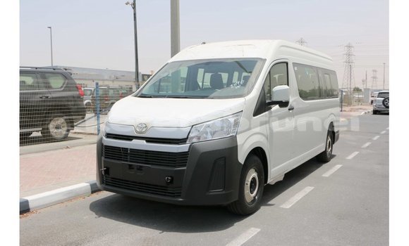 Buy Import Toyota Hiace White Car in Import - Dubai in Belait Buy Import Toyota Hiace White Car in Import - Dubai in Belait