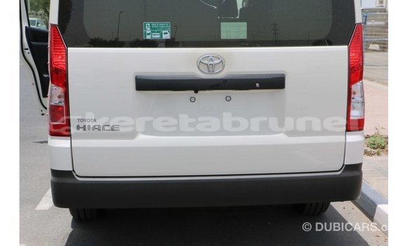 Buy Import Toyota Hiace White Car in Import - Dubai in Belait Buy Import Toyota Hiace White Car in Import - Dubai in Belait