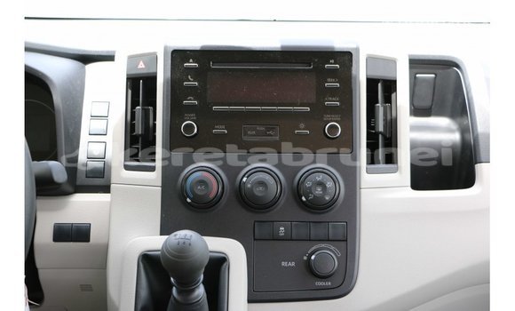 Buy Import Toyota Hiace White Car in Import - Dubai in Belait Buy Import Toyota Hiace White Car in Import - Dubai in Belait