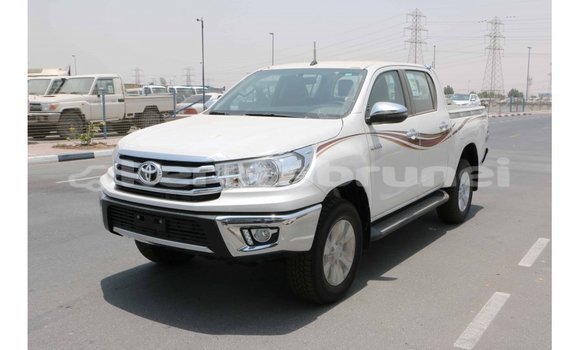 Buy Import Toyota Hilux White Car in Import - Dubai in Belait Buy Import Toyota Hilux White Car in Import - Dubai in Belait