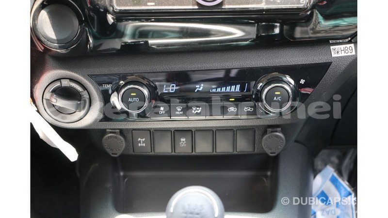 Big with watermark toyota hilux belait import dubai 2598