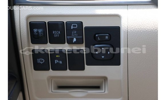 Buy Import Toyota Land Cruiser White Car in Import - Dubai in Belait Buy Import Toyota Land Cruiser White Car in Import - Dubai in Belait