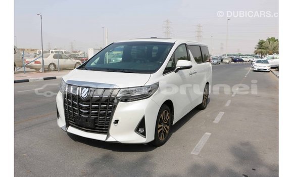 Buy Import Toyota Alphard White Car in Import - Dubai in Belait Buy Import Toyota Alphard White Car in Import - Dubai in Belait