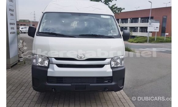 Buy Import Toyota Hiace White Car in Import - Dubai in Belait Buy Import Toyota Hiace White Car in Import - Dubai in Belait
