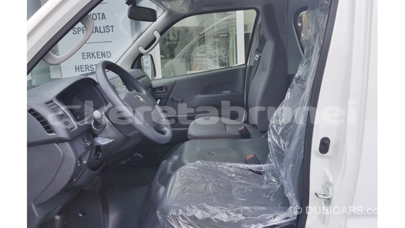 Big with watermark toyota hiace belait import dubai 2602