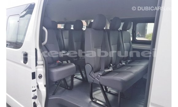 Buy Import Toyota Hiace White Car in Import - Dubai in Belait Buy Import Toyota Hiace White Car in Import - Dubai in Belait