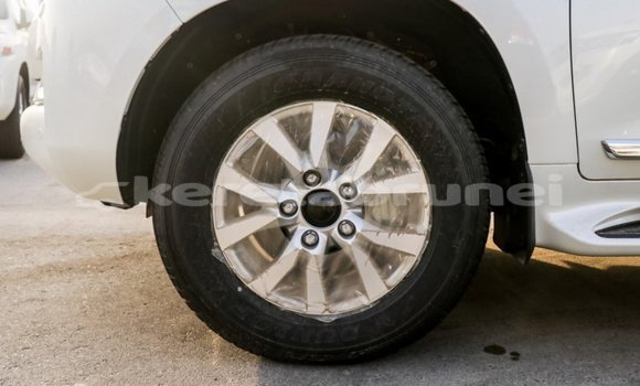 Buy Import Toyota Land Cruiser White Car in Import - Dubai in Belait Buy Import Toyota Land Cruiser White Car in Import - Dubai in Belait