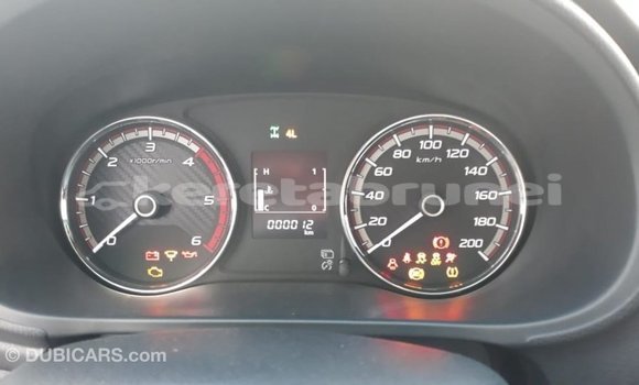 Buy Import Mitsubishi L200 White Car in Import - Dubai in Belait Buy Import Mitsubishi L200 White Car in Import - Dubai in Belait