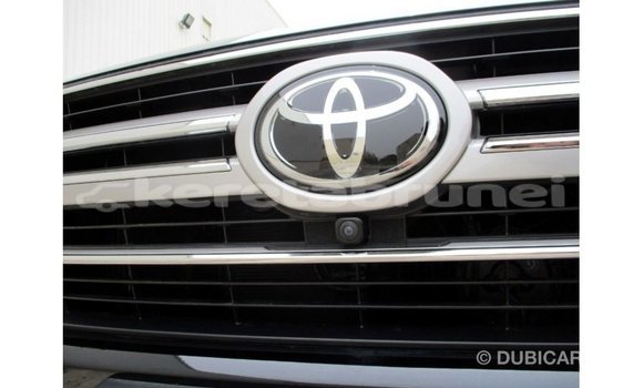 Buy Import Toyota Land Cruiser Black Car in Import - Dubai in Belait Buy Import Toyota Land Cruiser Black Car in Import - Dubai in Belait