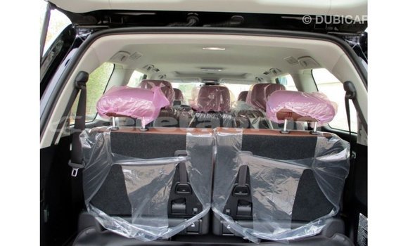 Buy Import Toyota Land Cruiser Black Car in Import - Dubai in Belait Buy Import Toyota Land Cruiser Black Car in Import - Dubai in Belait