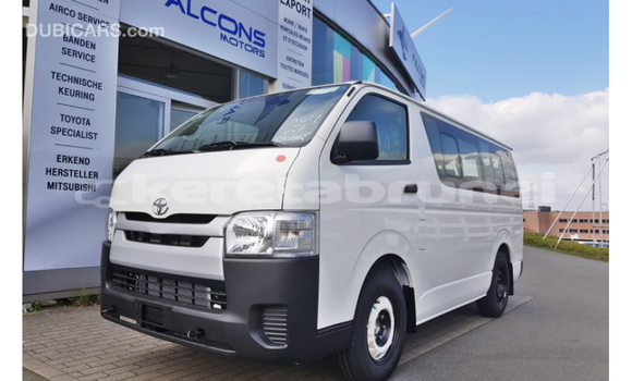 Buy Import Toyota Hiace White Car in Import - Dubai in Belait Buy Import Toyota Hiace White Car in Import - Dubai in Belait