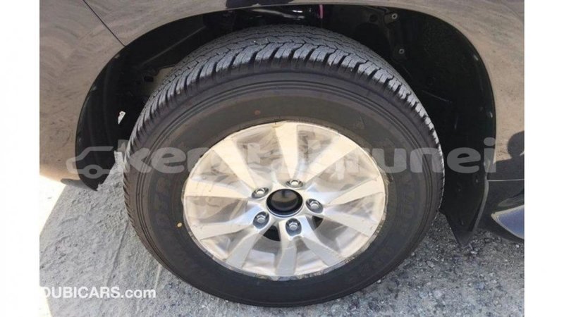 Big with watermark toyota land cruiser belait import dubai 2620