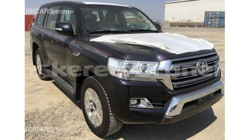Big with watermark toyota land cruiser belait import dubai 2620