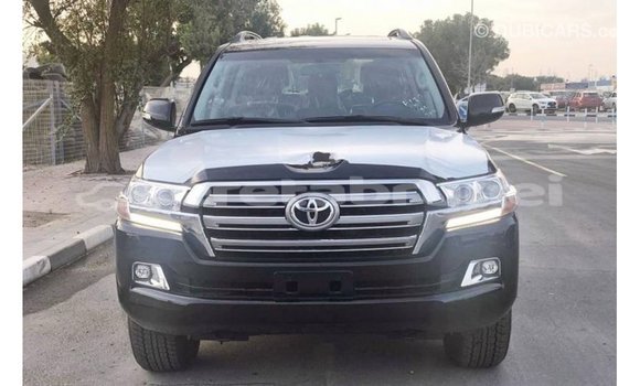 Buy Import Toyota Land Cruiser Black Car in Import - Dubai in Belait Buy Import Toyota Land Cruiser Black Car in Import - Dubai in Belait