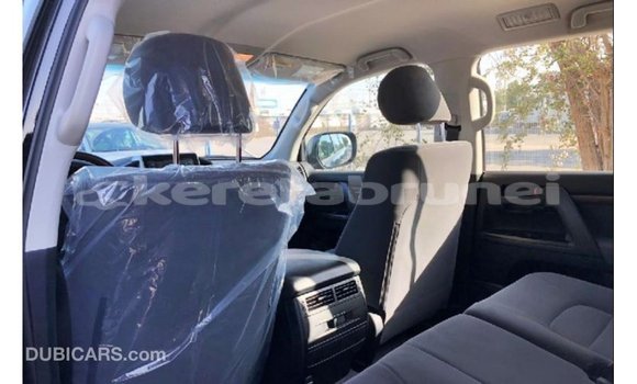 Buy Import Toyota Land Cruiser Black Car in Import - Dubai in Belait Buy Import Toyota Land Cruiser Black Car in Import - Dubai in Belait