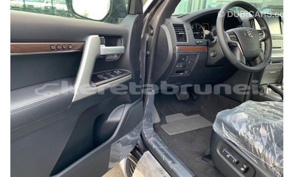 Buy Import Toyota Land Cruiser Black Car in Import - Dubai in Belait Buy Import Toyota Land Cruiser Black Car in Import - Dubai in Belait