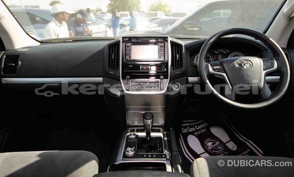 Buy Import Toyota Land Cruiser Black Car in Import - Dubai in Belait Buy Import Toyota Land Cruiser Black Car in Import - Dubai in Belait